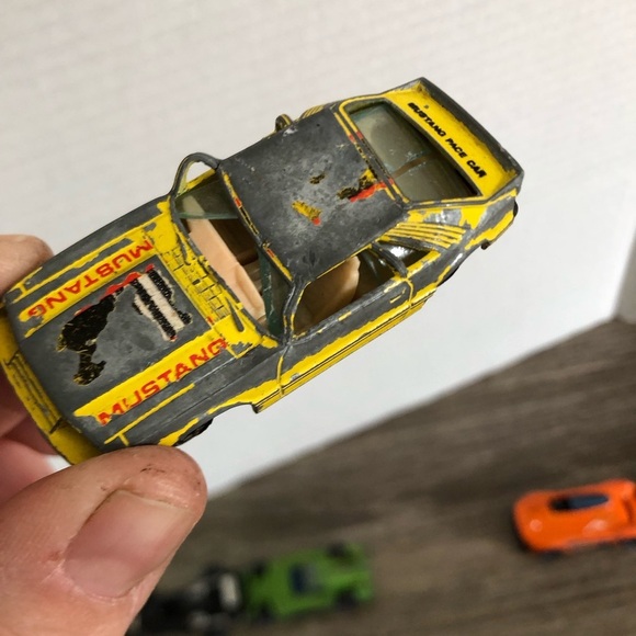 Vintage Assorted Colourful Toy Cars Bundle - Picture 11 of 16